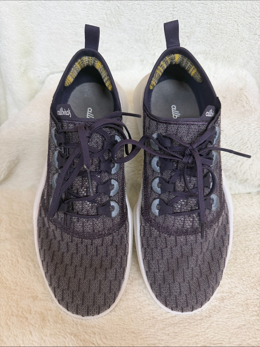 allbirds Women’s (size 8) Purple and White SuperLight Sneakers